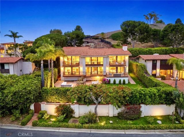 1304 Via Romero, Palos Verdes Estates, CA 90274