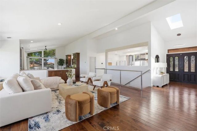 1304 Via Romero, Palos Verdes Estates, CA 90274