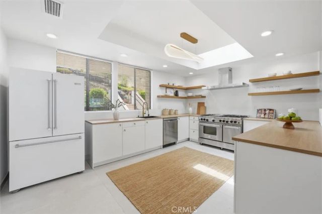 1304 Via Romero, Palos Verdes Estates, CA 90274