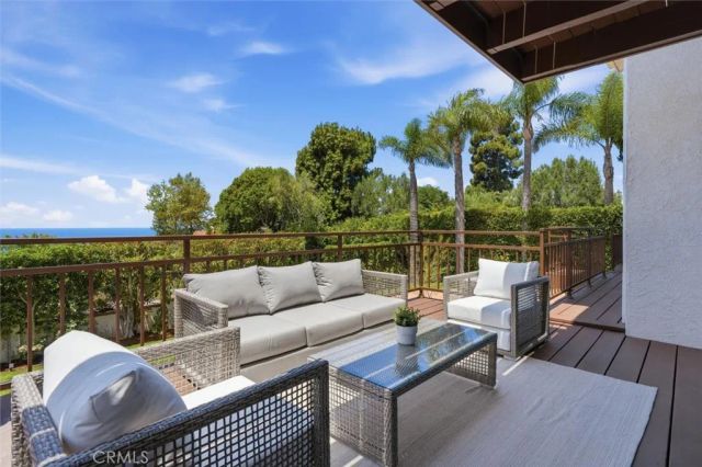 1304 Via Romero, Palos Verdes Estates, CA 90274