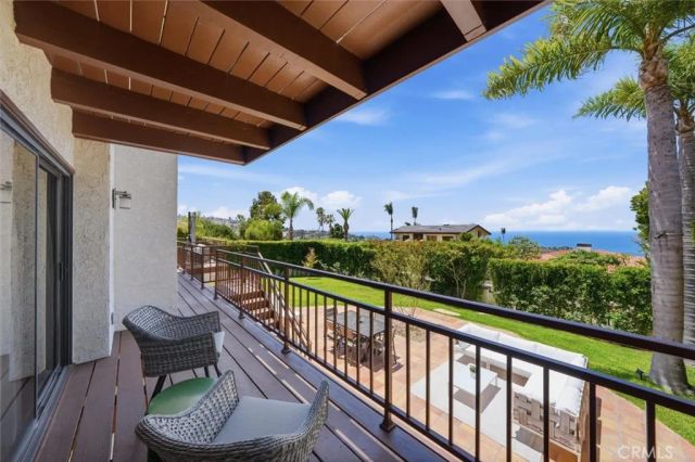 1304 Via Romero, Palos Verdes Estates, CA 90274