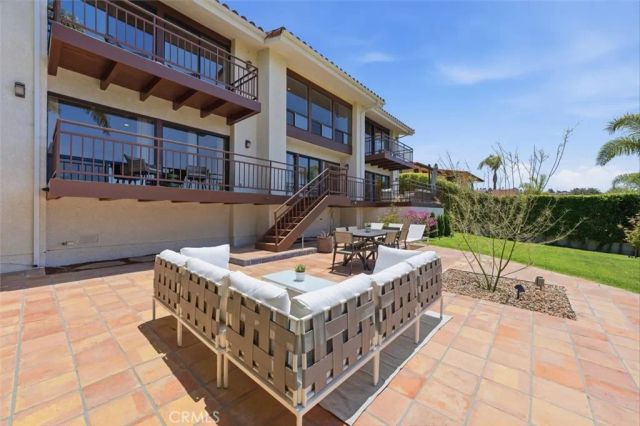 1304 Via Romero, Palos Verdes Estates, CA 90274