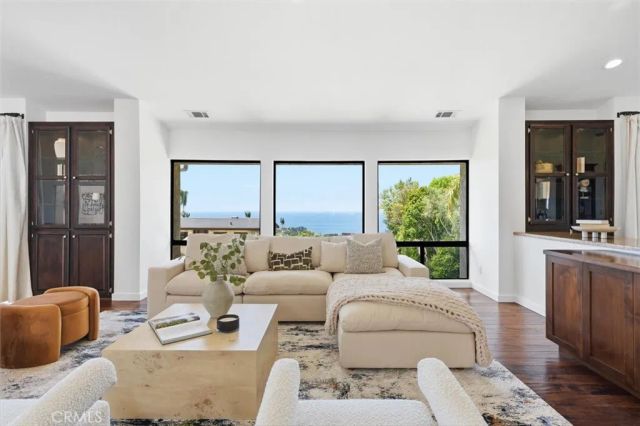 1304 Via Romero, Palos Verdes Estates, CA 90274