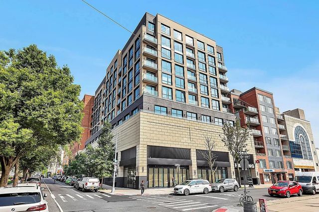 10706 Queens Blvd Apt 8A, New York City, NY 11375
