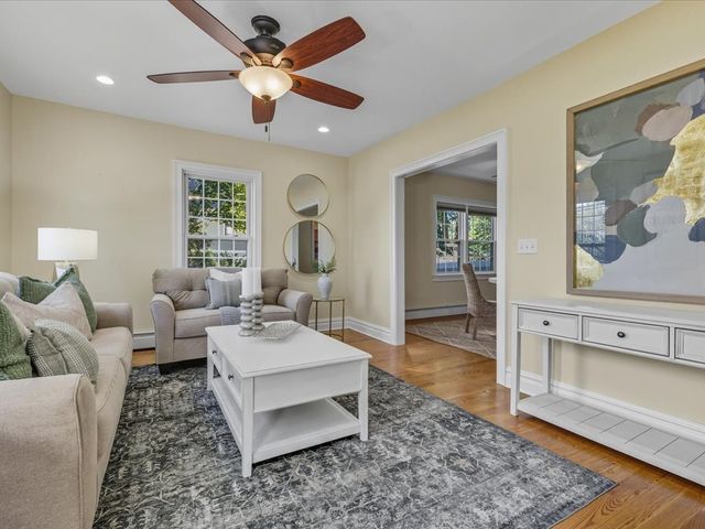 217 Huntington Road, Stratford, CT 06614