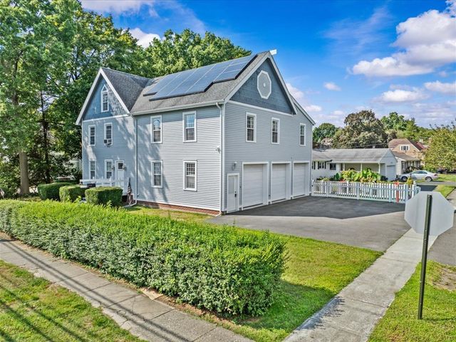 217 Huntington Road, Stratford, CT 06614