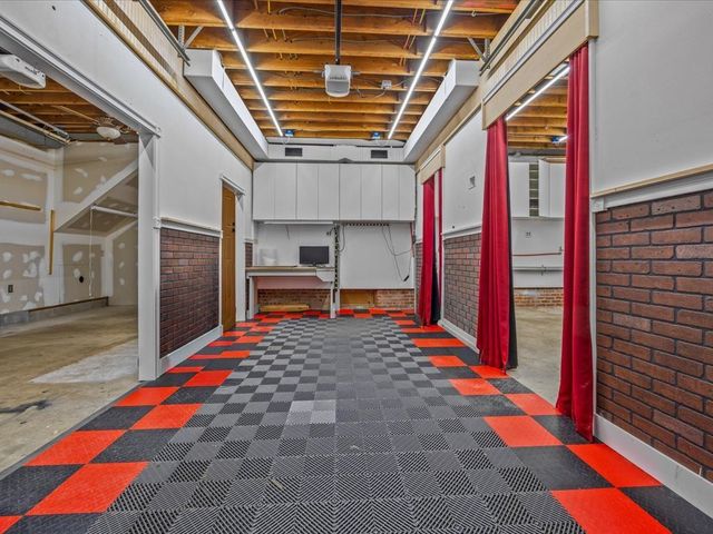 217 Huntington Road, Stratford, CT 06614