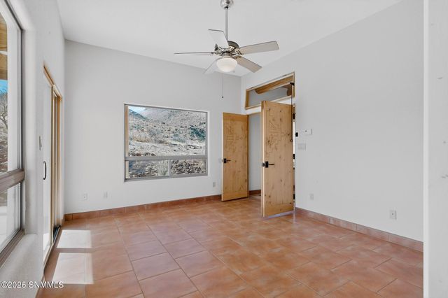 123 Victorio Trail, Hillsboro, NM 88042