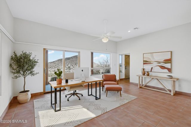 123 Victorio Trail, Hillsboro, NM 88042