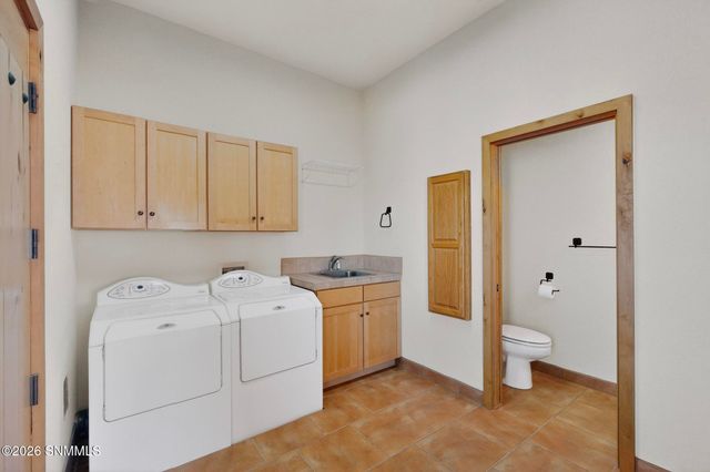 123 Victorio Trail, Hillsboro, NM 88042