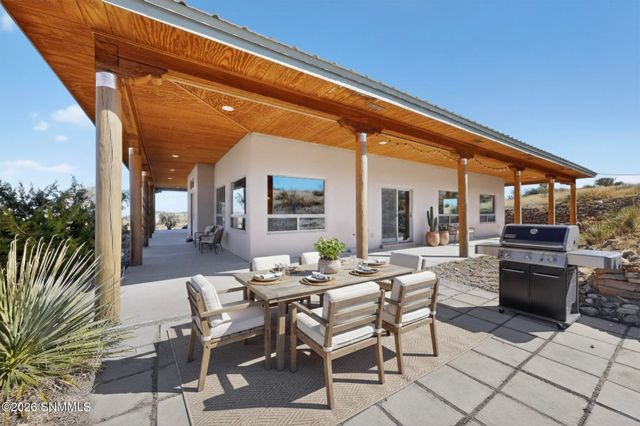 123 Victorio Trail, Hillsboro, NM 88042