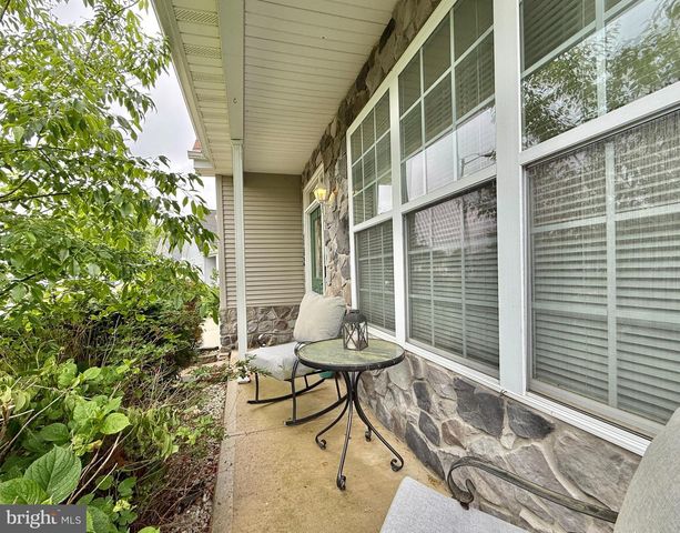 74 BRIARWOOD DR, Tuckerton, NJ 08087