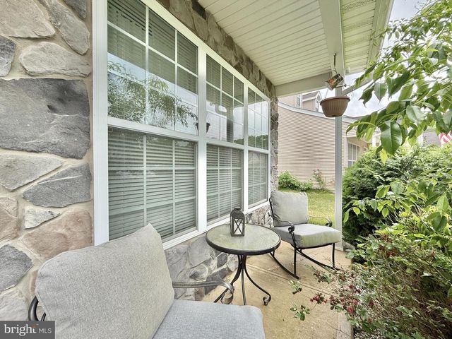 74 BRIARWOOD DR, Tuckerton, NJ 08087