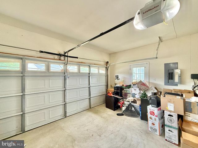 74 BRIARWOOD DR, Tuckerton, NJ 08087