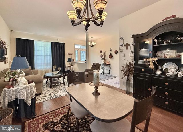 74 BRIARWOOD DR, Tuckerton, NJ 08087