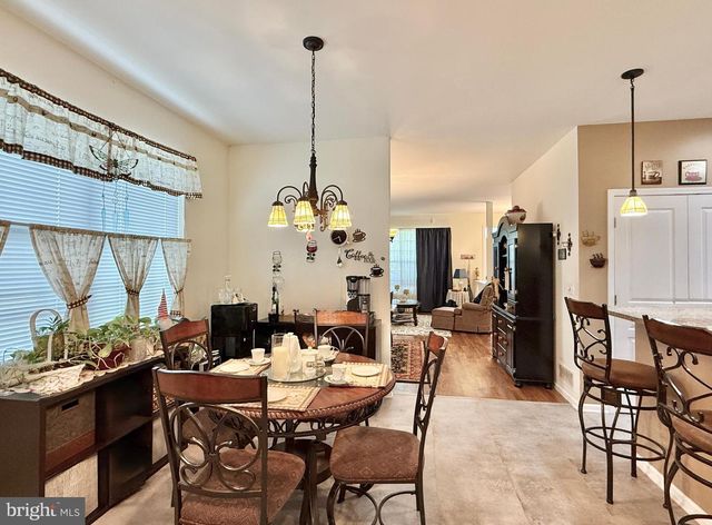74 BRIARWOOD DR, Tuckerton, NJ 08087