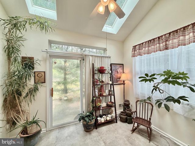 74 BRIARWOOD DR, Tuckerton, NJ 08087