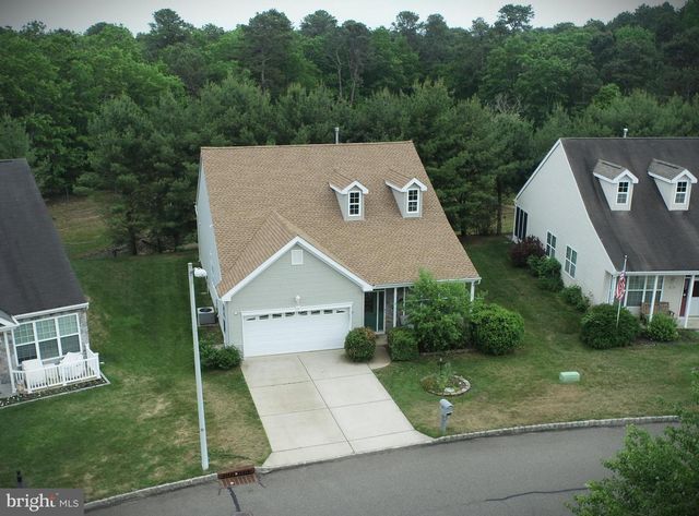74 BRIARWOOD DR, Tuckerton, NJ 08087