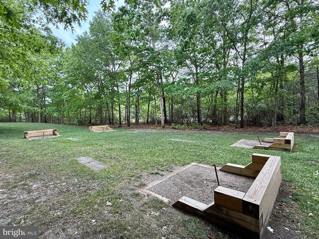 74 BRIARWOOD DR, Tuckerton, NJ 08087