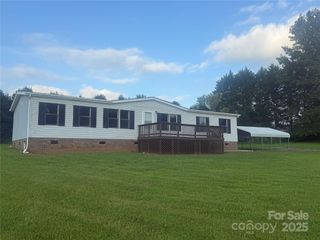 5587 Doe Court, Morganton, NC 28655