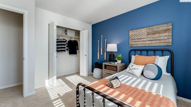 6416 Polar Dr, Pasco, WA 99301