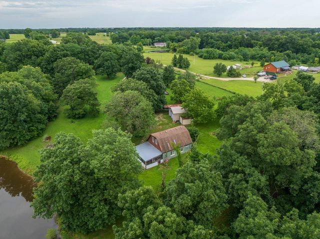 620 SW T Highway, Holden, MO 64040
