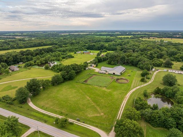 620 SW T Highway, Holden, MO 64040