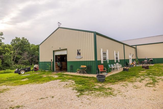620 SW T Highway, Holden, MO 64040