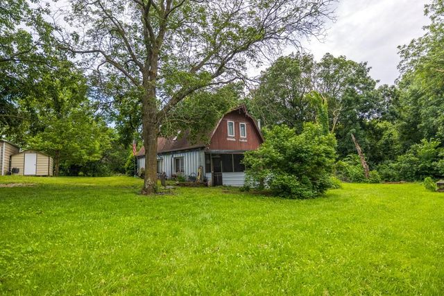 620 SW T Highway, Holden, MO 64040