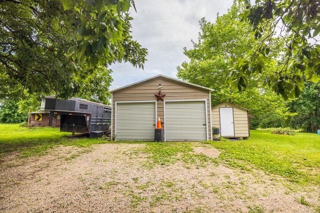 620 SW T Highway, Holden, MO 64040