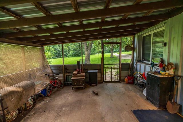 620 SW T Highway, Holden, MO 64040
