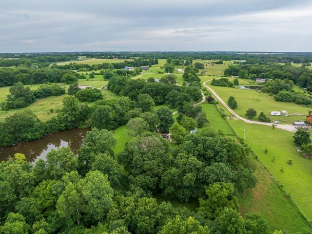 620 SW T Highway, Holden, MO 64040