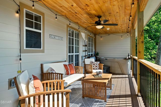 3730 Ivy Way, Sevierville, TN 37876