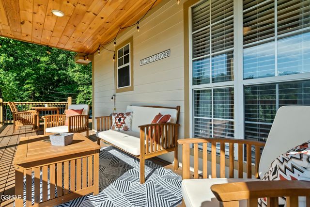 3730 Ivy Way, Sevierville, TN 37876