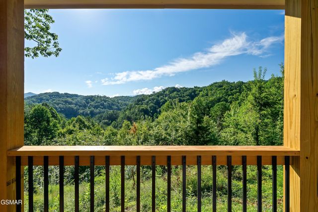 3730 Ivy Way, Sevierville, TN 37876