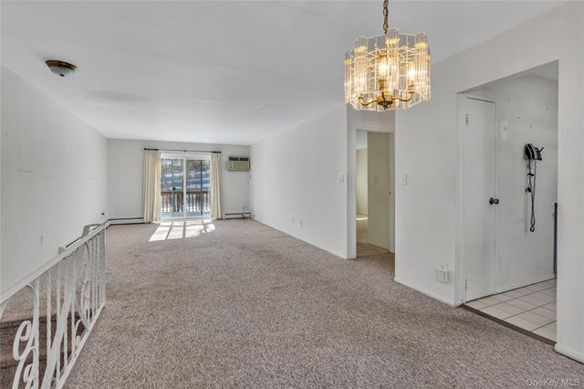 1055 Village Drive 1055, Hauppauge, NY 11788