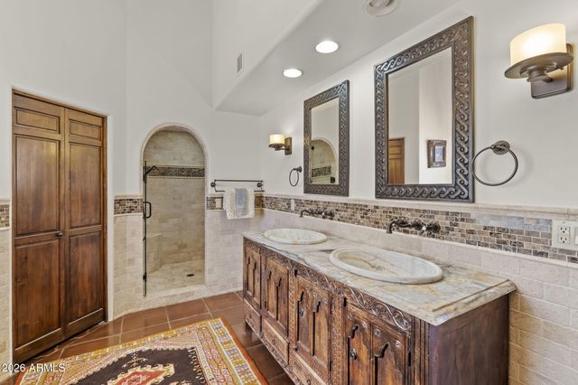 40816 N Fleming Springs Road, Cave Creek, AZ 85331