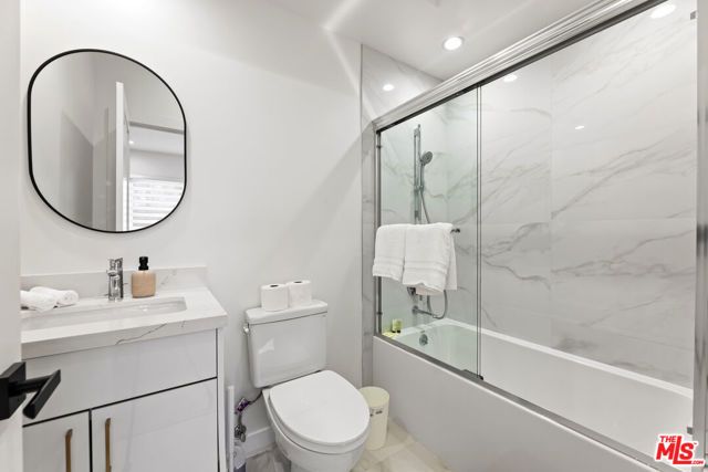 5118 Laurel Canyon, Valley Village, CA 91607