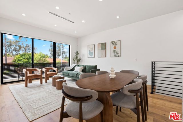 5118 Laurel Canyon, Valley Village, CA 91607