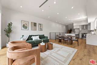 5118 Laurel Canyon, Valley Village, CA 91607