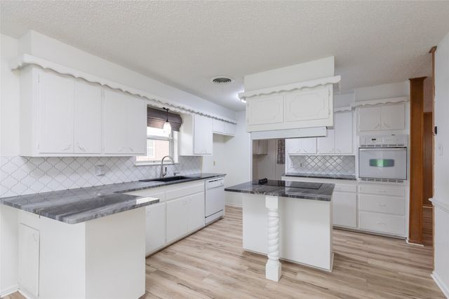 3409 High Meadows Drive, Abilene, TX 79605
