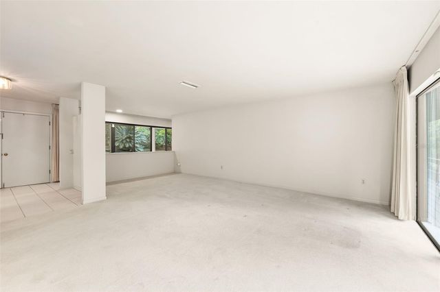 630 SW 26TH PLACE, Gainesville, FL 32601