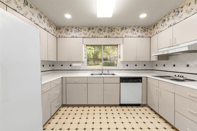 630 SW 26TH PLACE, Gainesville, FL 32601