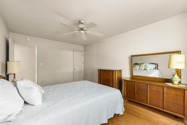 630 SW 26TH PLACE, Gainesville, FL 32601