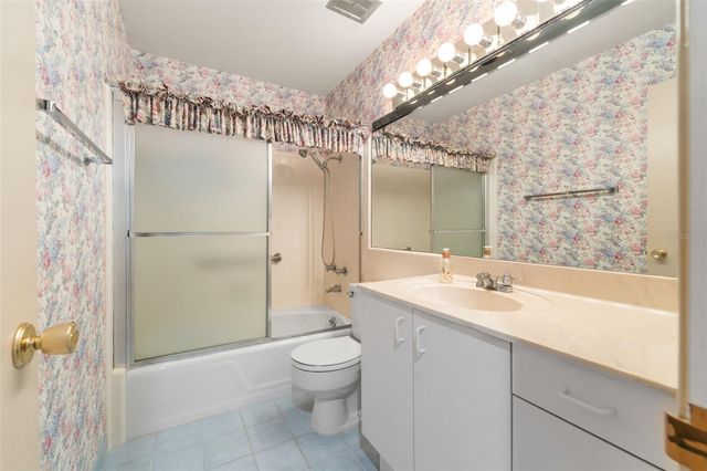 630 SW 26TH PLACE, Gainesville, FL 32601