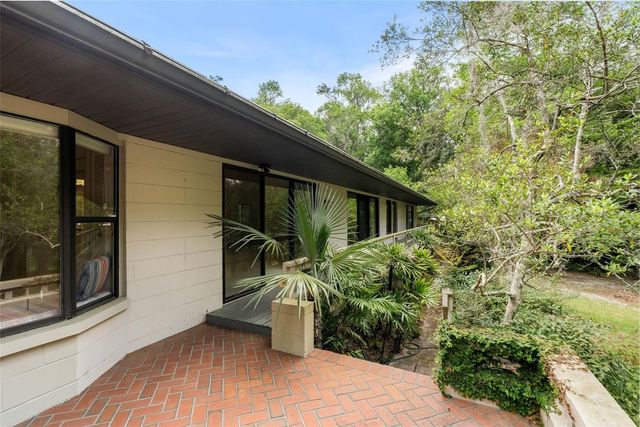 630 SW 26TH PLACE, Gainesville, FL 32601