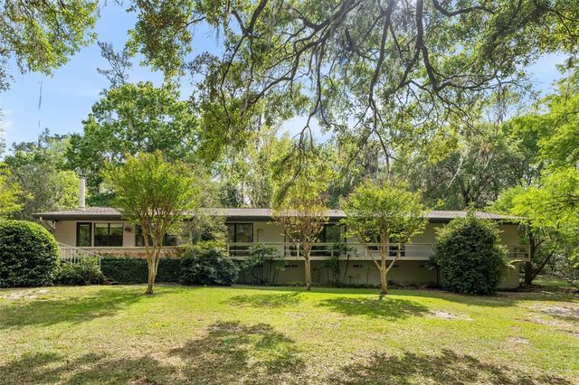 630 SW 26TH PLACE, Gainesville, FL 32601