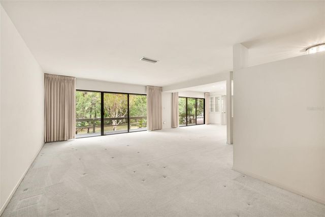 630 SW 26TH PLACE, Gainesville, FL 32601