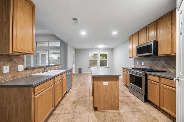 18511 Water Scene Trail, Cypress, TX 77429