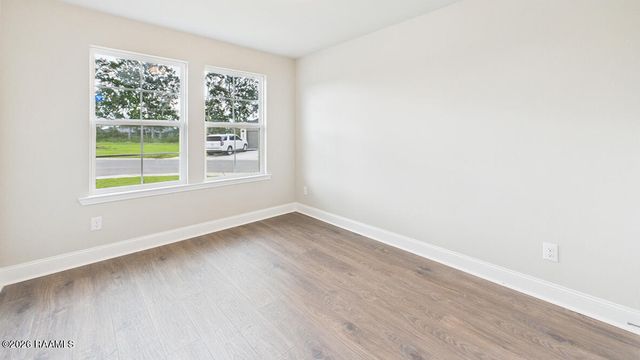 111 Acadian Falls Drive, Broussard, LA 70518